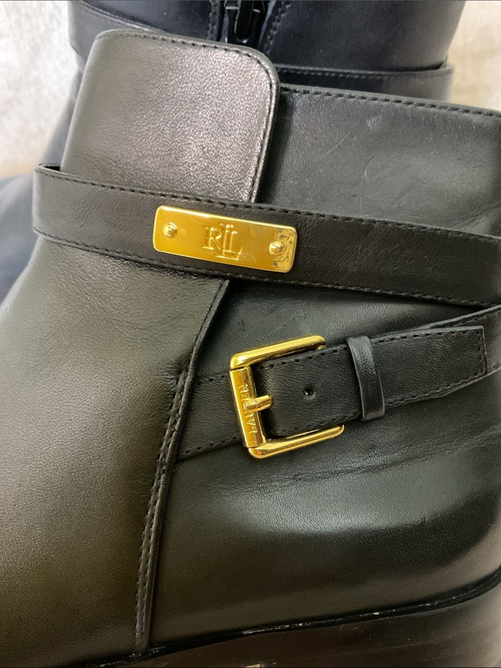 Lauren Ralph Lauren Black Leather Borgia Ankle Boots with Gold Buckle Size 7.5B - Picture 3 of 8